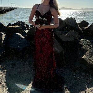 Long Red Sparkly Prom Dress! Size 0